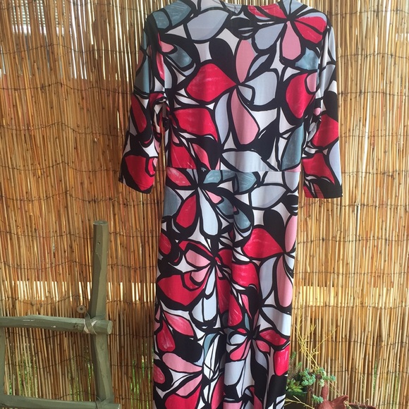 Made in Heaven Dress Size Small Poly & Spandex - Picture 3 of 3